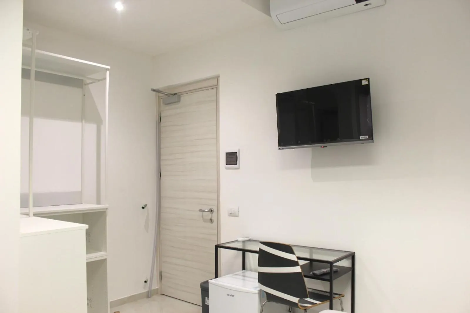 Sg Rooms La Spezia 0*,  Italy